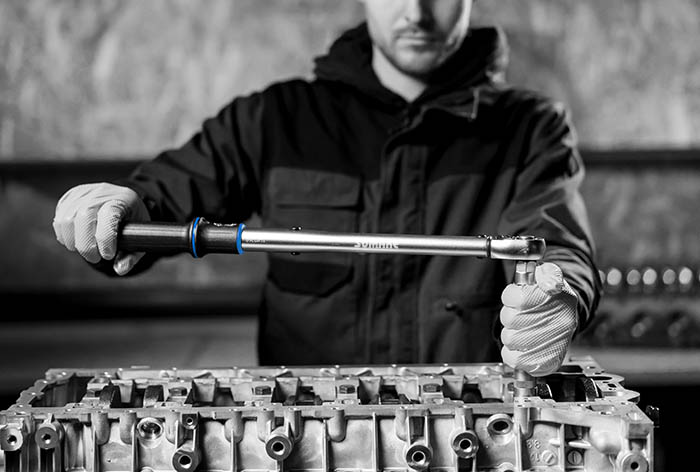 mechanical-torque-wrench.jpg